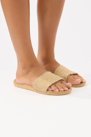 Beige Straw Slippers