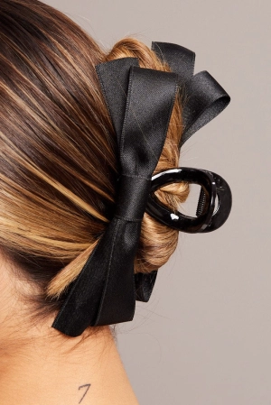 Black Bow Claw Clip