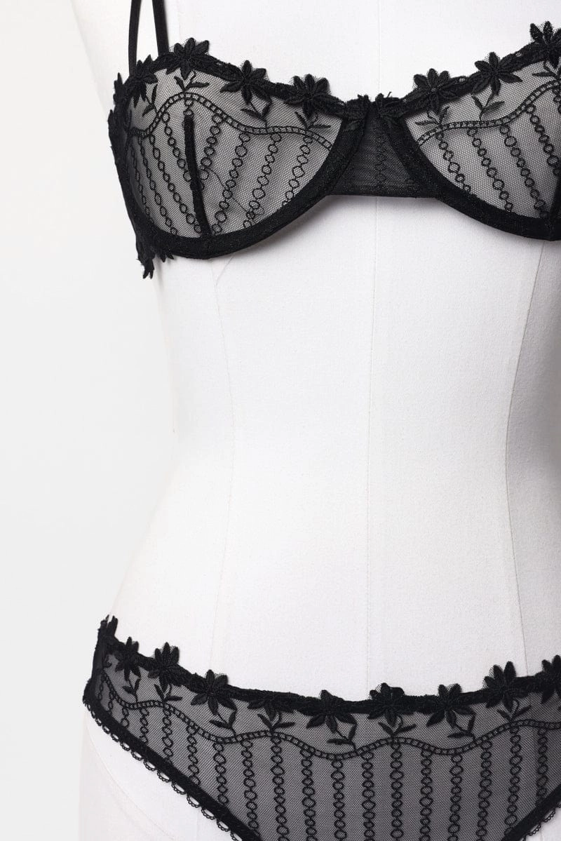 Black Embroidery Lingerie Set