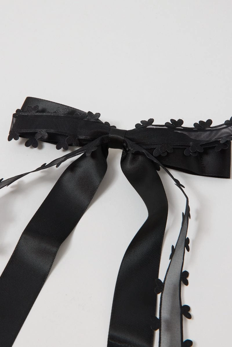 Black Heart Detail Hair Bow