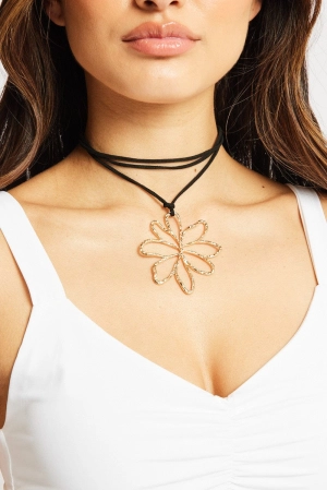 Gold Flower Necklace Choker