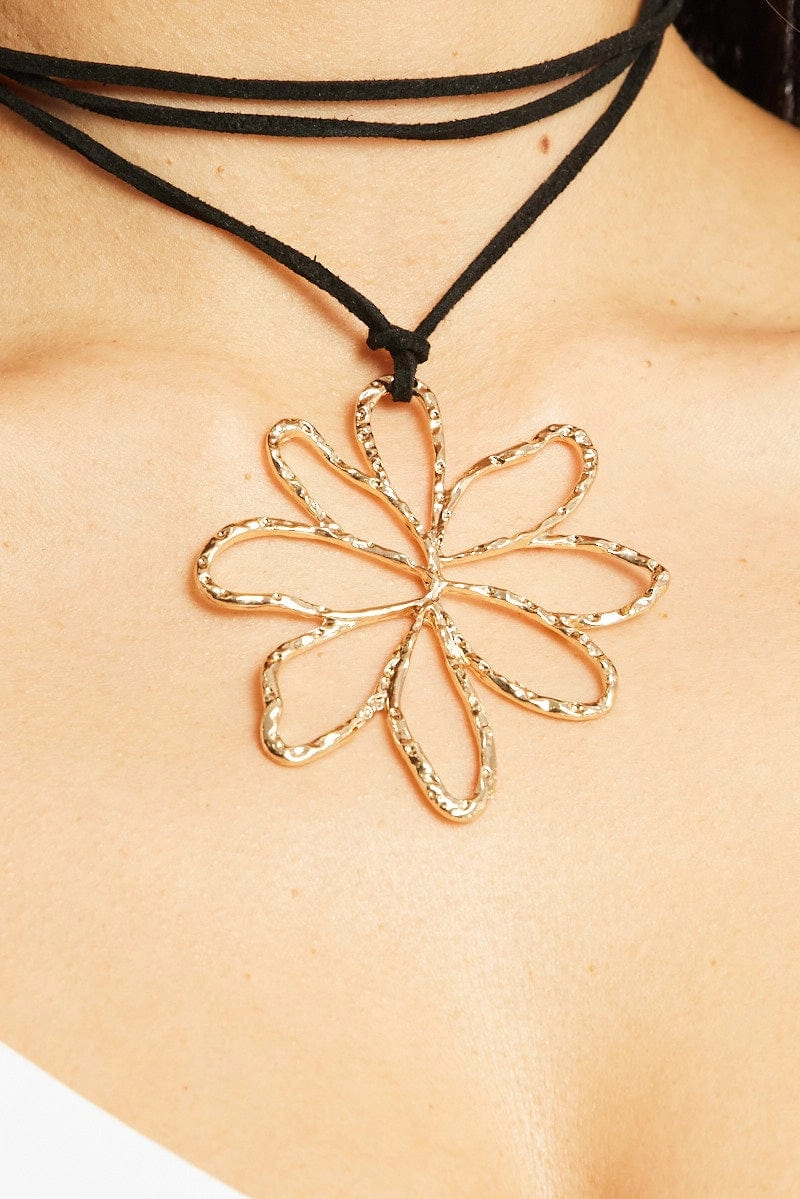 Gold Flower Necklace Choker