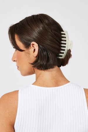 White Classic Hair Claw Clip