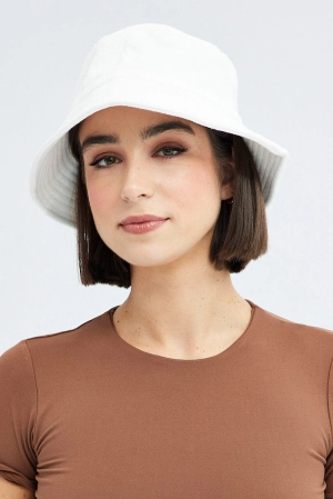 White Toweling Detail Bucket Hat